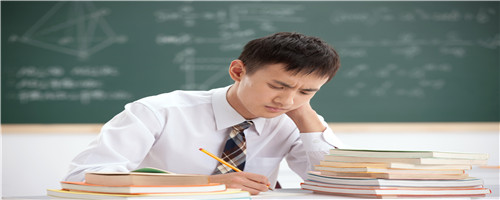 高級研修班和在職研究生區別大嗎?