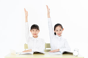 云南大學非全日制研究生需要脫產嗎？