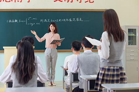 報考中外合作辦學在職碩士的優缺點有哪些,學費是多少? 報考中外合作辦學在職碩士的優缺點有哪些,學費是多少?